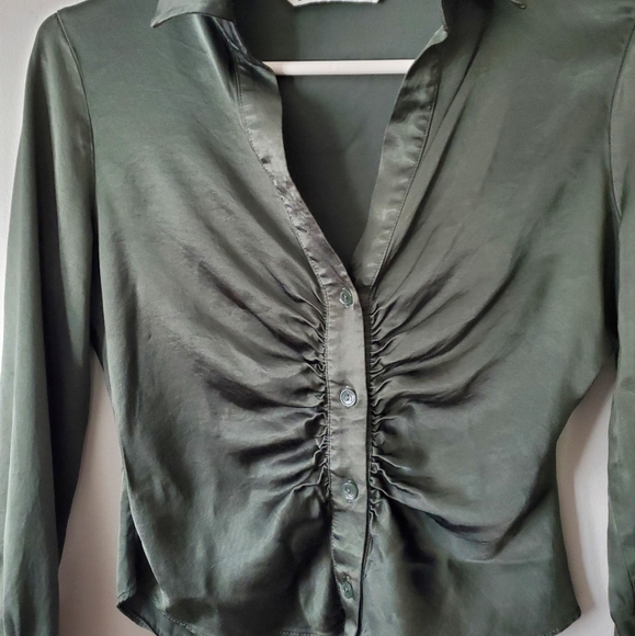 Zara Satin Sage Green Ruched Button Up Blouse Top, S - Picture 4 of 8